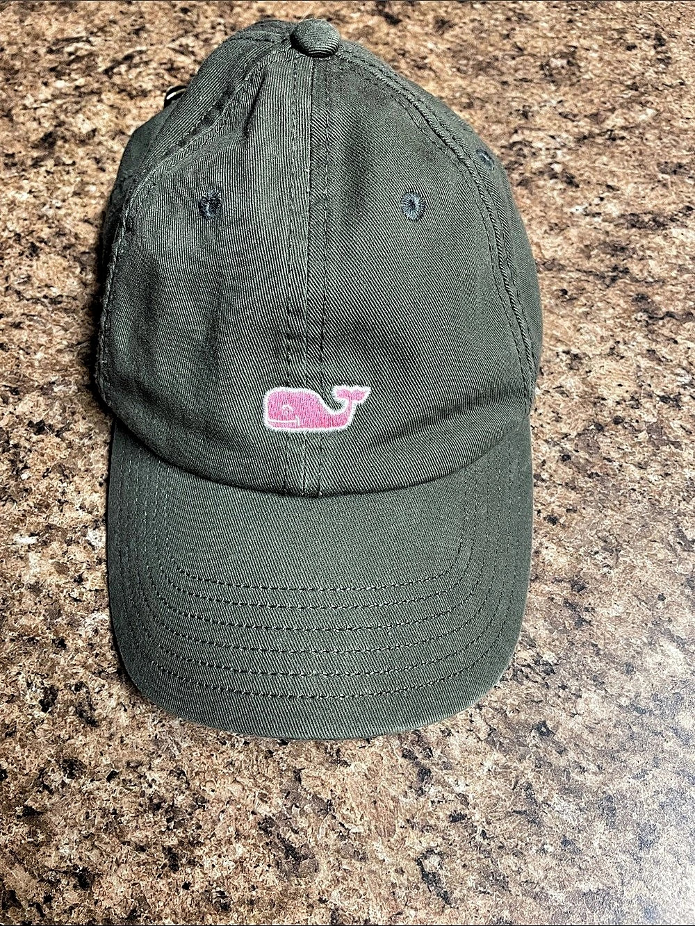 Vineyard Vines Hat Cap Green One Size Adjustable Embroidered Pink Whale Logo
